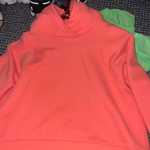 cropped loungeful lulu hoodie